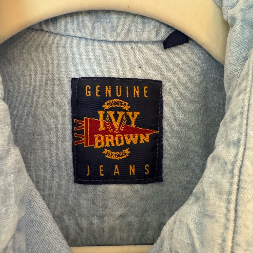 Vintage Sleeveless Denim Button-Up Shirt - Picture 2 of 5